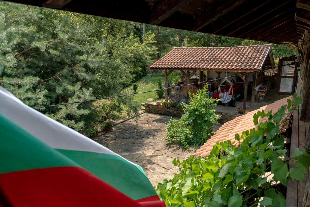 "Суларската Къща" Villa Gabrovo Buitenkant foto