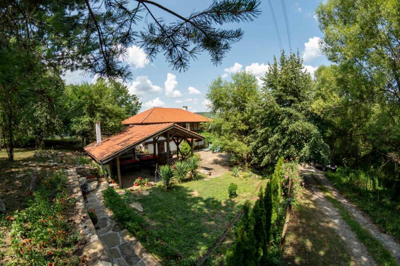 "Суларската Къща" Villa Gabrovo Buitenkant foto